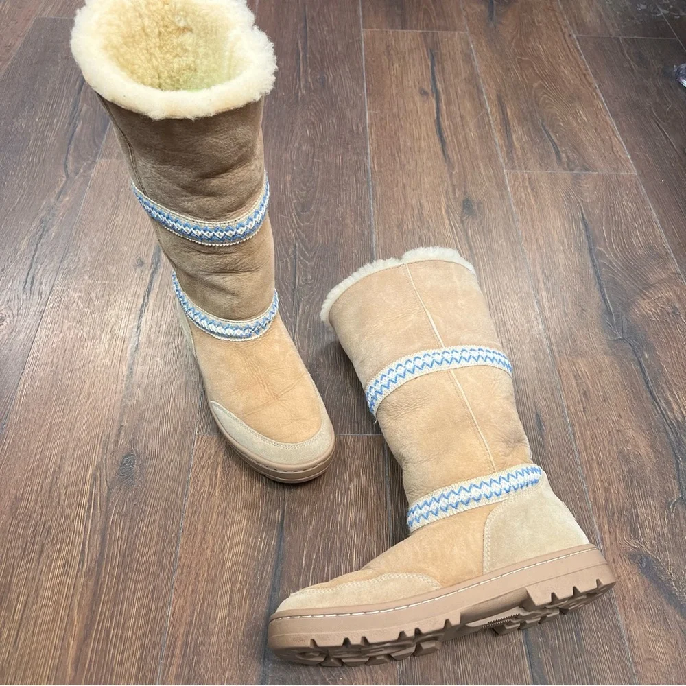 UGG Wonen’s Vintage Sundance Revival Tall Shearling Sand Boots SZ 9 - Picture 5 of 13